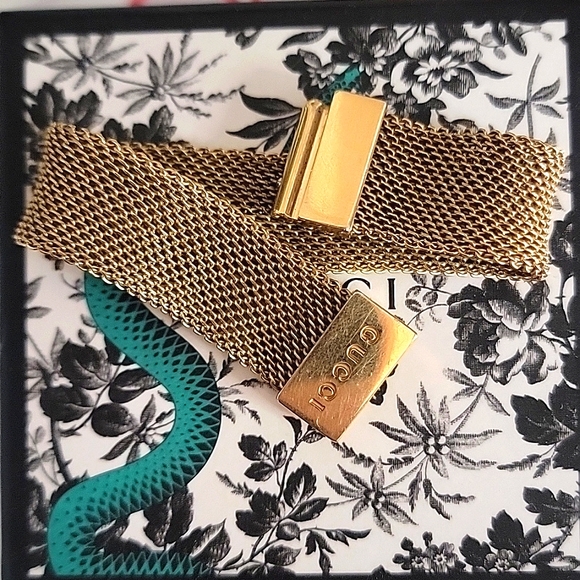 GUCCI MESH GOLD BRACELET - Picture 1 of 3